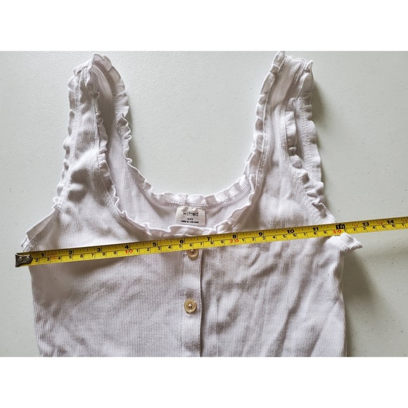 Wilfred Aritzia Ribbed Ruffle Tank Top XXS White Sleeveless‎ Cropped Henley - Picture 5 of 8